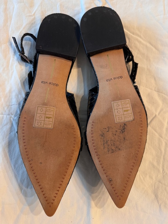 Dolce Vita Pamla Midnight Snake Embossed Pointed Toe
Black Flat size 6 - Picture 7 of 8